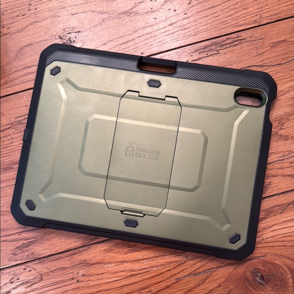 iPad 10.9" 2022 Unicorn Beetle PRO Rugged Kickstand Case-Dark Green